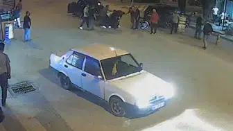 Mengen'de sokak ortasında dehşet anları: Laf atma kavgası kanlı bitti