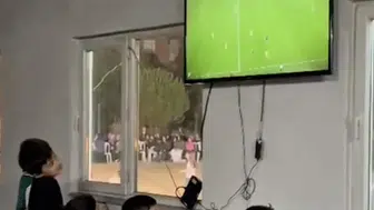 Düğün mü maç mı? Çorum'daki köy düğününde taraftarlar ikiye bölündü