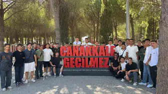 Konya'nın gençleri Çanakkale'nin hüzünlü topraklarında destansı bir yolculuğa çıktı