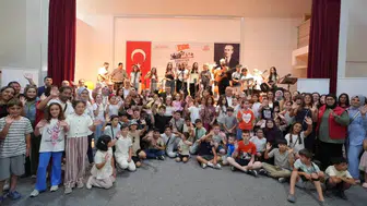 Ekranlardan uzak 9 hafta: Sinoplu gençler yeteneklerini sahalarda ve atölyelerde keşfetti