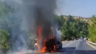 Andırın yolunda korku dolu anlar: Seyir halindeki kamyon küle döndü