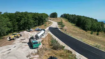 Bursa'nın kırsalında ulaşım çilesi bitti: 12 mahallenin yolu baştan aşağı yenilendi