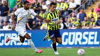 Kadıköy'de tarihi hezimet: Fenerbahçe rakibine sahayı dar etti