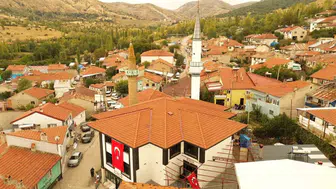 Şuhut’ta büyük dayanışma: Başören Köyü yeni camisine kavuştu