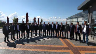 Dilovası'nda Yerel Yönetim Mesaisi: Muhtarlarla Ortak Akıl Buluşması