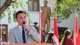 Sivrihisar sokaklarında 105 yıllık zafer yürüyüşü: Tarihi gün coşkuyla anıldı