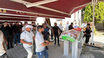 Girne açıklarındaki faciada hayatını kaybeden Elmas Demir Eskişehir'de son yolculuğuna uğurlandı