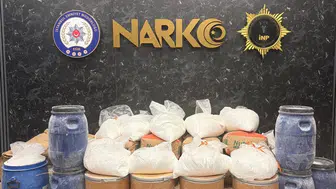 Şişli'nin kalbinde zehir tacirlerine ağır darbe: Tonlarca madde ele geçirildi