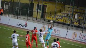 Balıkesirspor'un Aliağa'daki gol şovu: Uşakspor'a geçit yok