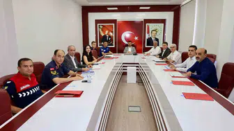 Kahta'da eğitim maratonu öncesi kritik zirve: Öğrenciler için güvenlik kalkanı
