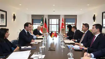 Enerji diplomasisinde kritik zirve: İstanbul'da dev iş birliği masaya yatırıldı