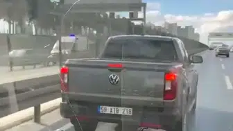 Ambulansa yol vermeyen sürücüye ağır fatura: Hem ehliyetinden oldu hem de 46 bin lira ödeyecek