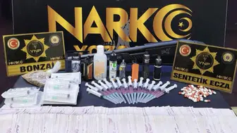 Yozgat'ta narkotik baskını: Ev ve araçtan cephanelik çıktı