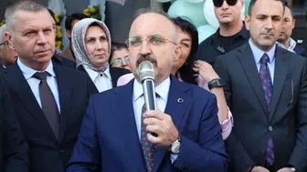 Bakan Yardımcısı Turan'dan ebeveynlere kritik uyarı: Okul kapılarına polis dikmek çözüm değil