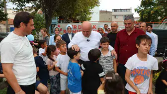 Darıca'da yaz akşamlarının neşe kaynağı: Mahalle parkları şenlik alanına dönüştü
