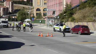 Gümüşhane'deki trafik kazasında acı son: 12 günlük umutlu bekleyiş hüsranla bitti