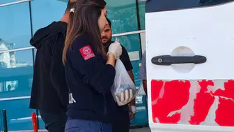 İş kazasında korkunç anlar: Kopan parmağını buz dolu poşetle hastaneye yetiştirdiler