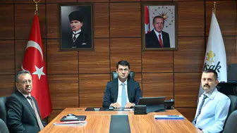 Uşak'ta Sağlıkta Dönüşüm Masaya Yatırıldı: Hedef Daha Hızlı Erişim
