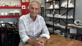 86 yaşında demansa meydan okuyan sanat: Çiniyle hayata yeniden tutundu