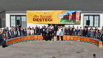 Kartepe'de Arıcıların Yüzünü Güldüren Destek: 250 Yeni Kovan Dağıtıldı