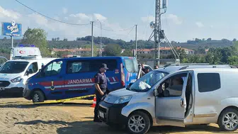 Sakarya'da şüpheli ölüm: Muhtar aracında cansız bulundu