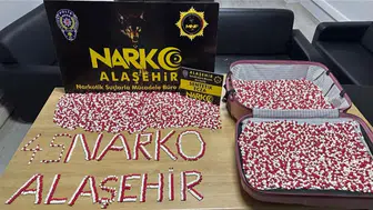 Manisa'da zehir tacirlerine ağır darbe: Bir ayda 70 kişi cezaevine gönderildi