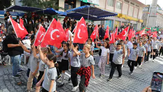 Edremit’te 104. Yıl Coşkusu: Kurtuluş Gününe Dev Festival Damgası