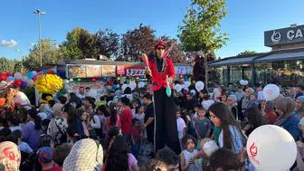 Çayırova'da miniklerin festival coşkusu: Yaz tatili unutulmaz bir şölenle bitti