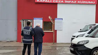 Yarım asırlık hapis cezasıyla aranıyordu: Derince'de yakayı ele verdi