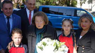 Gölcük'te eğitime Koç imzası: Semahat Arsel'in adını taşıyan okul kapılarını açtı