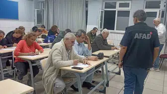 Eskişehir'de afet bilinci kapı kapı dolaşılarak güçlendiriliyor