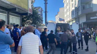 80 yaşındaki adamdan kan donduran telefon: Annenizi öldürdüm, gelin beni teslim alın