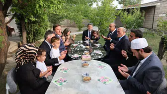 Bakan Yumaklı'dan Erzincan'da anlamlı ziyaret: Şehit emanetlerine vefa vurgusu