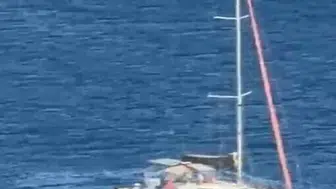Bodrum açıklarında yelkenli operasyonu: Market alışverişi yaparken yakayı ele verdiler