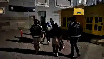 Masaj salonu maskeli fuhuş ağına eş zamanlı darbe