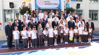 İstanbul'da ders zili çalarken güvenlikte yeni dönem: Okullarda el dedektörü dönemi başladı