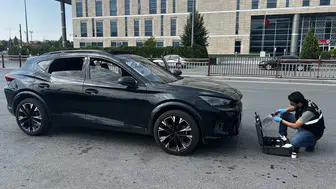 Kayseri'de dikkatsizlik pahalıya patladı: Anahtarı üzerinde bırakılan otomobili çocuklar kaçırdı