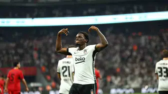 Beşiktaş'ta beklenen gün geldi: İki yeni yıldız sahneye çıktı