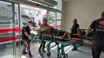 Tütün hasadında korkunç kaza: Römork devrildi, 8 işçi yaralandı
