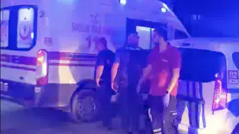 Turgutlu'da gece yarısı dehşeti: Sokak ortasında bıçaklı ve sopalı hesaplaşma