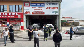 Sivas'ta korkutan patlama: Toptancılar sitesinden dumanlar yükseliyor