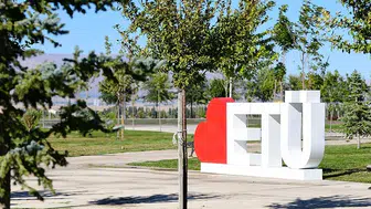 Erzurum Teknik Üniversitesi'nde Kalite Tescillendi: Tam Akreditasyonla Gelen Büyük Başarı