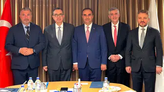 Türkiye'nin teknoloji hamlesinde kritik görüşme: Bakan Kacır'dan küresel finans hamlesi