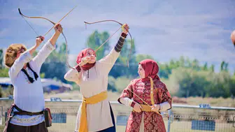 Erzincan'da tarihi rüzgar: Kemankeşler menzil için ter döktü