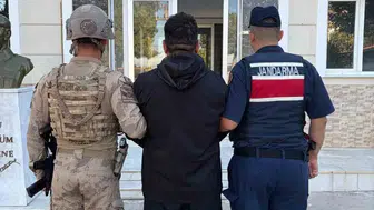 İzmir'de nefes kesen operasyon: 5 yıllık firar arazide bitti