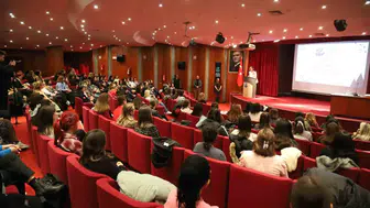 Afetlerin görünmeyen yaraları Eskişehir'de masaya yatırılıyor