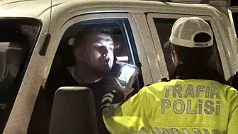 Eskişehir'de gece yarısı operasyonu: 100 polis kuş uçurtmadı