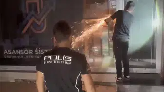 Mersin'de narkotik operasyonu: Dükkan görünümlü depoya baskın