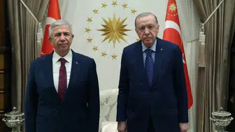 Külliye'de dikkat çeken görüşme: Erdoğan ve Yavaş bir araya geldi