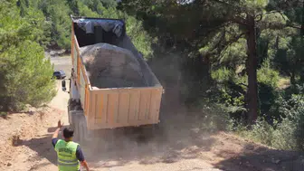 Tarsus kırsalında hummalı çalışma: Ulaşım konforu için seferberlik